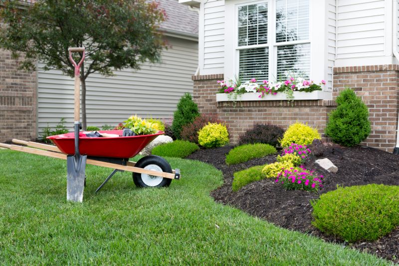 Flower Bed Mulching in Honolulu, HI